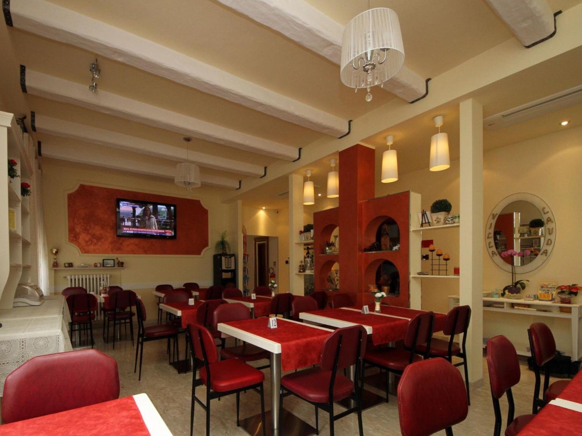 רימיני Villa Lauda B&B מראה חיצוני תמונה